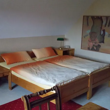 Wolfshohle Bed & Breakfast Fischach